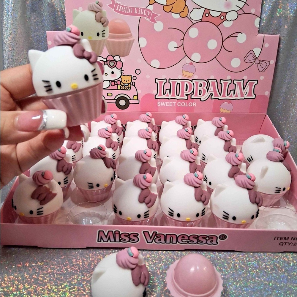 Hello Kitty Lip Balm Set 23pc